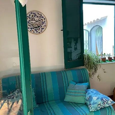 La Casetta Tra Gli Ulivi Country house *